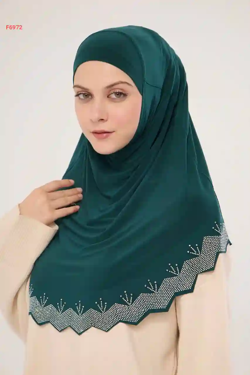 حجاب قطعتين مع ستراس