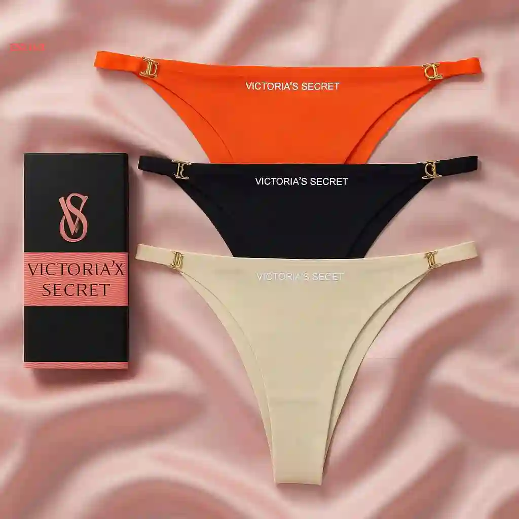 ملابس داخلية نسائية ماركة فيكتوريا سيكريت