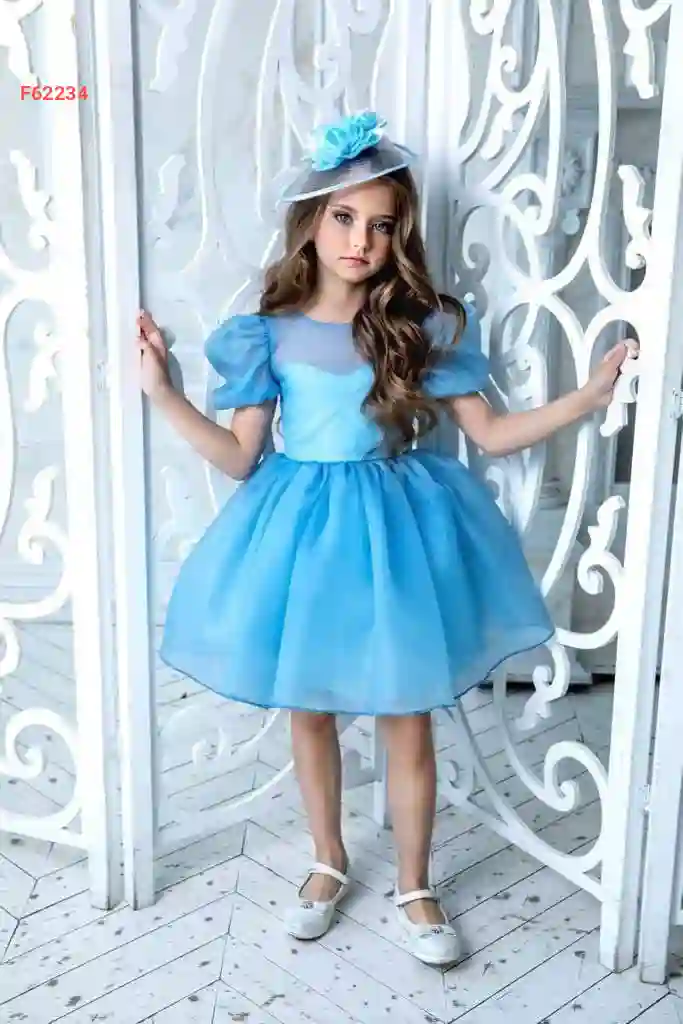 فستان بناتي منفوش مع قبعة