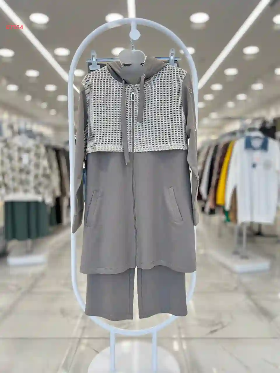 طقم بنطلون وجاكيت