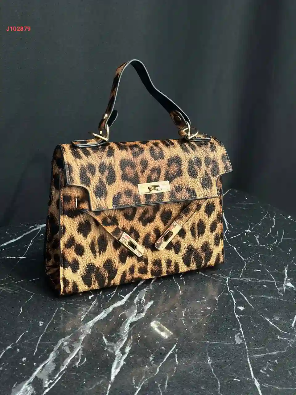 قسم الحقائب النسائية