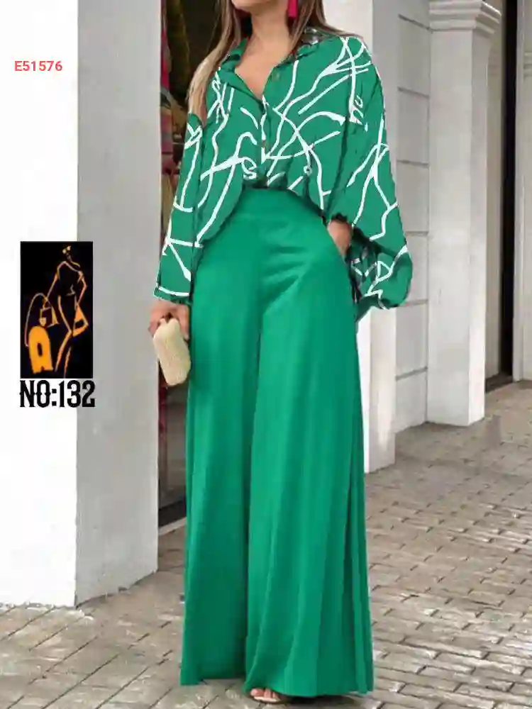 طقم خروج بنطال واسع مع بلوزة