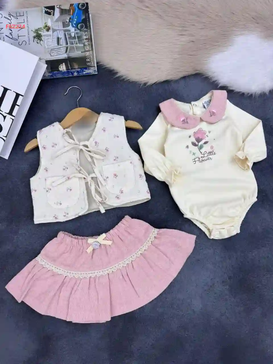 طقم تنورة بيبي مع يلك