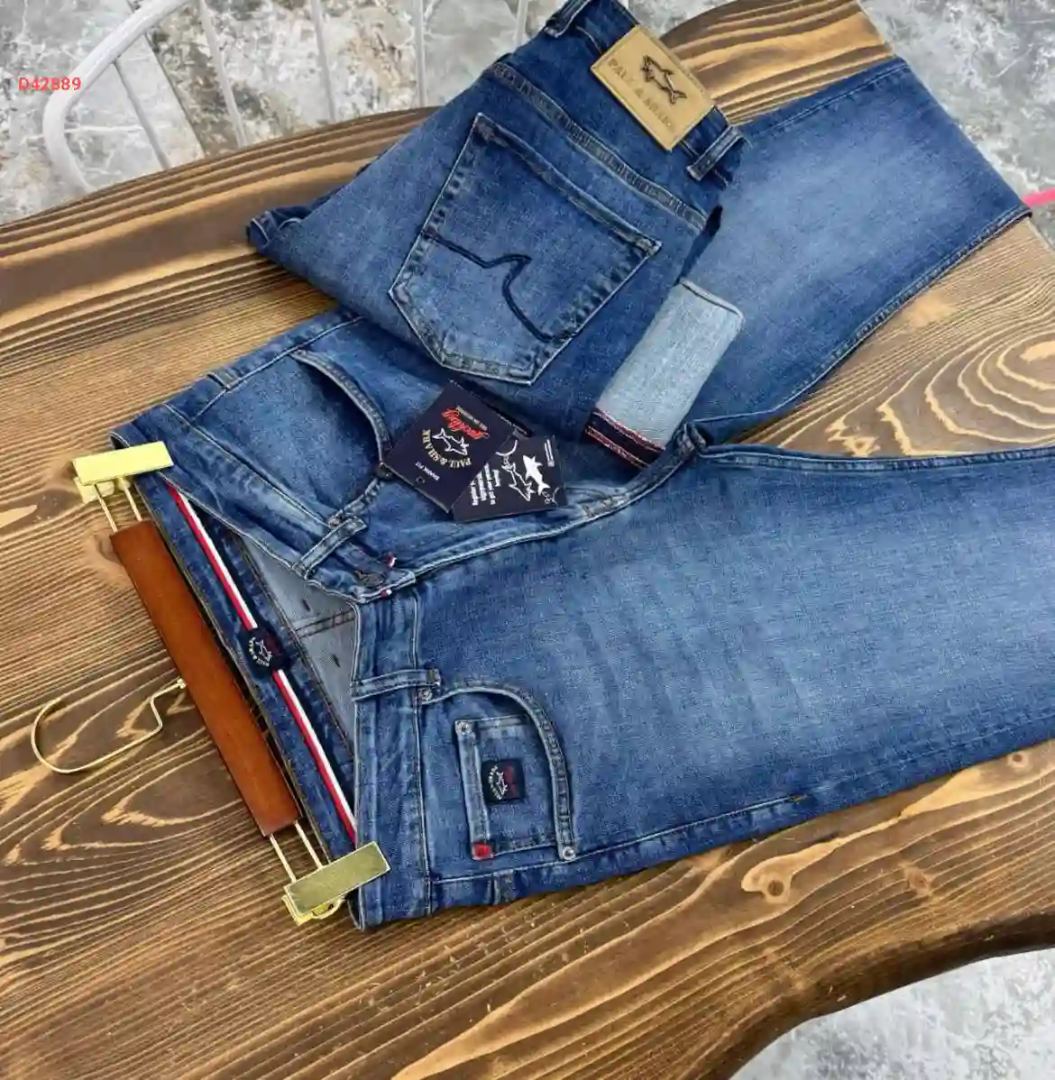 بنطلون جينز ماركة