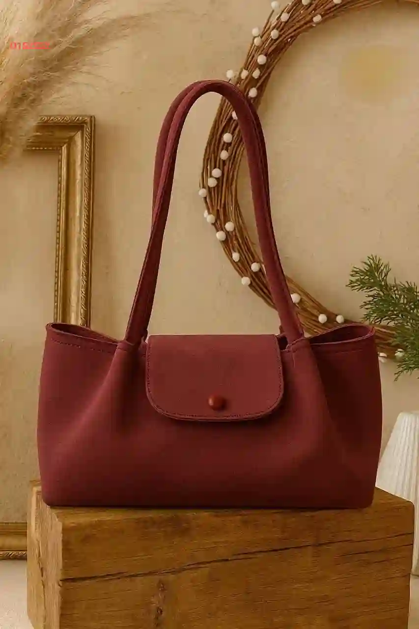 حقيبة يد نسائية