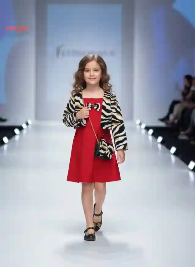 فساتين يومية