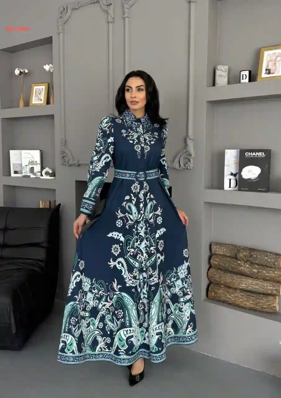 فستان طويل منقوش مع حزام