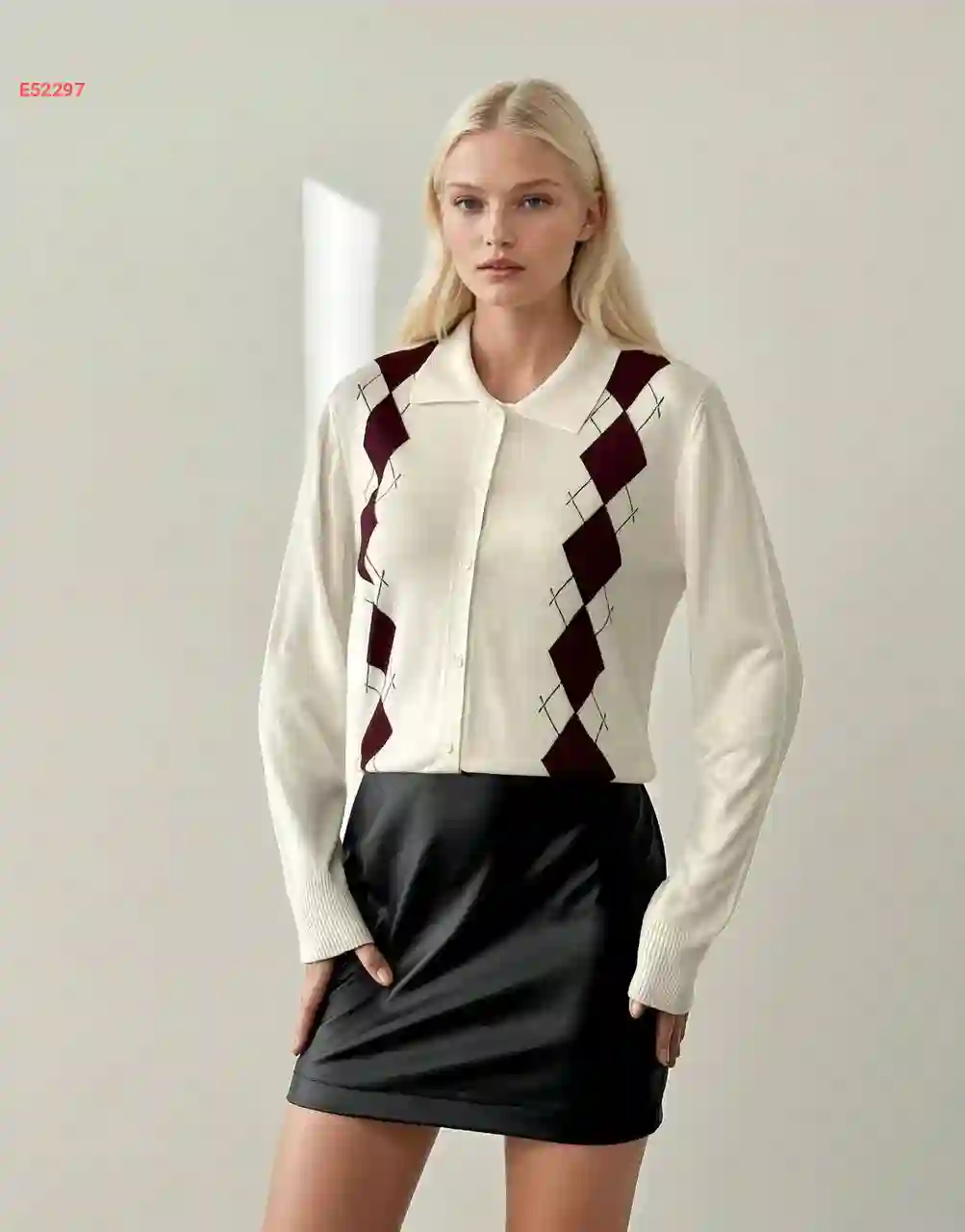 جاكيت تريكو منقوش