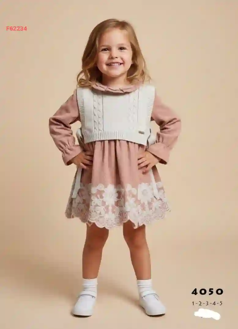 فستان بناتي مطرز بيلك صوف