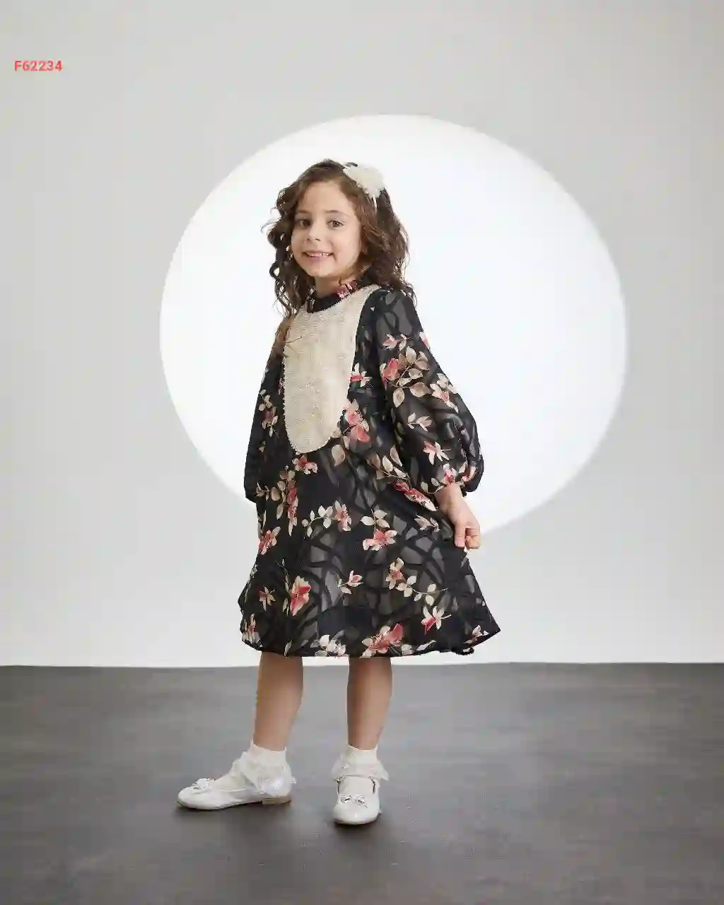 فستان بناتي منقوش ورد