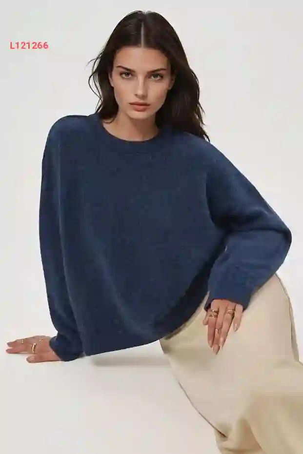 كنزة تريكو ناعمة بتفاصيل متشابكة بأكمام دائرية