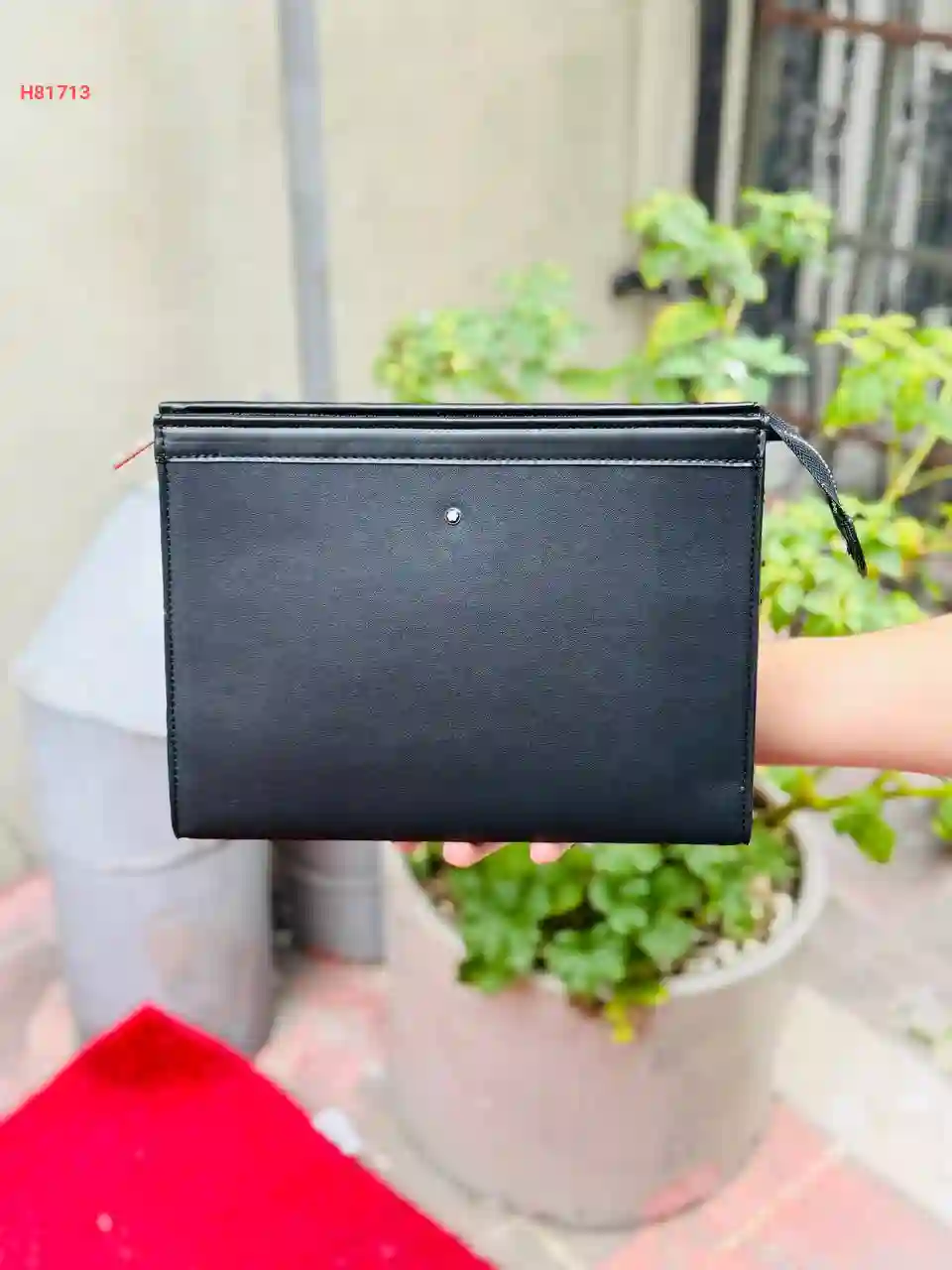 حقيبة رجالية