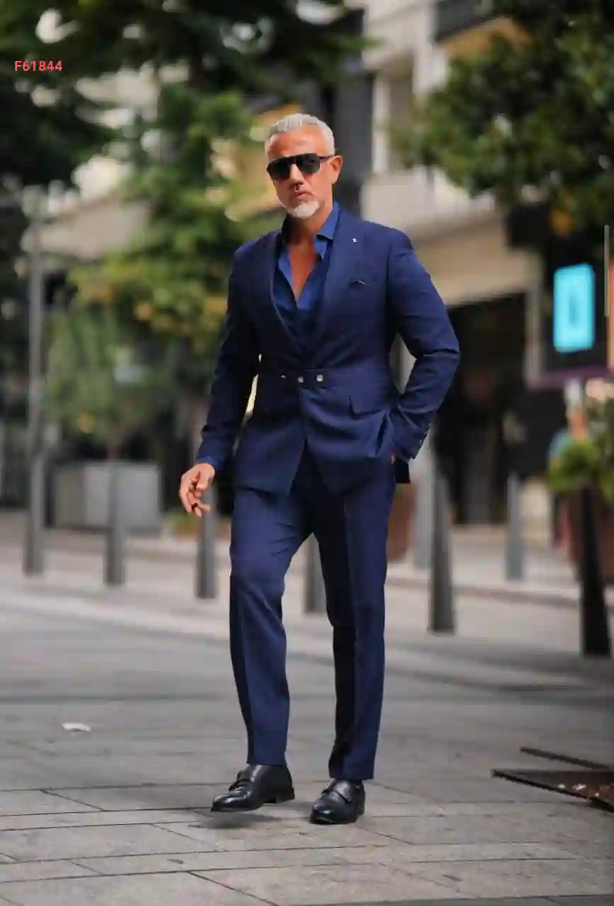 طقم رسمي رجالي