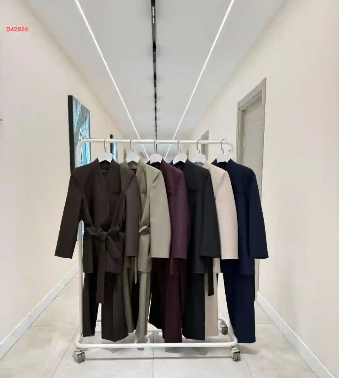 طقم بنطال قطعتين سادة