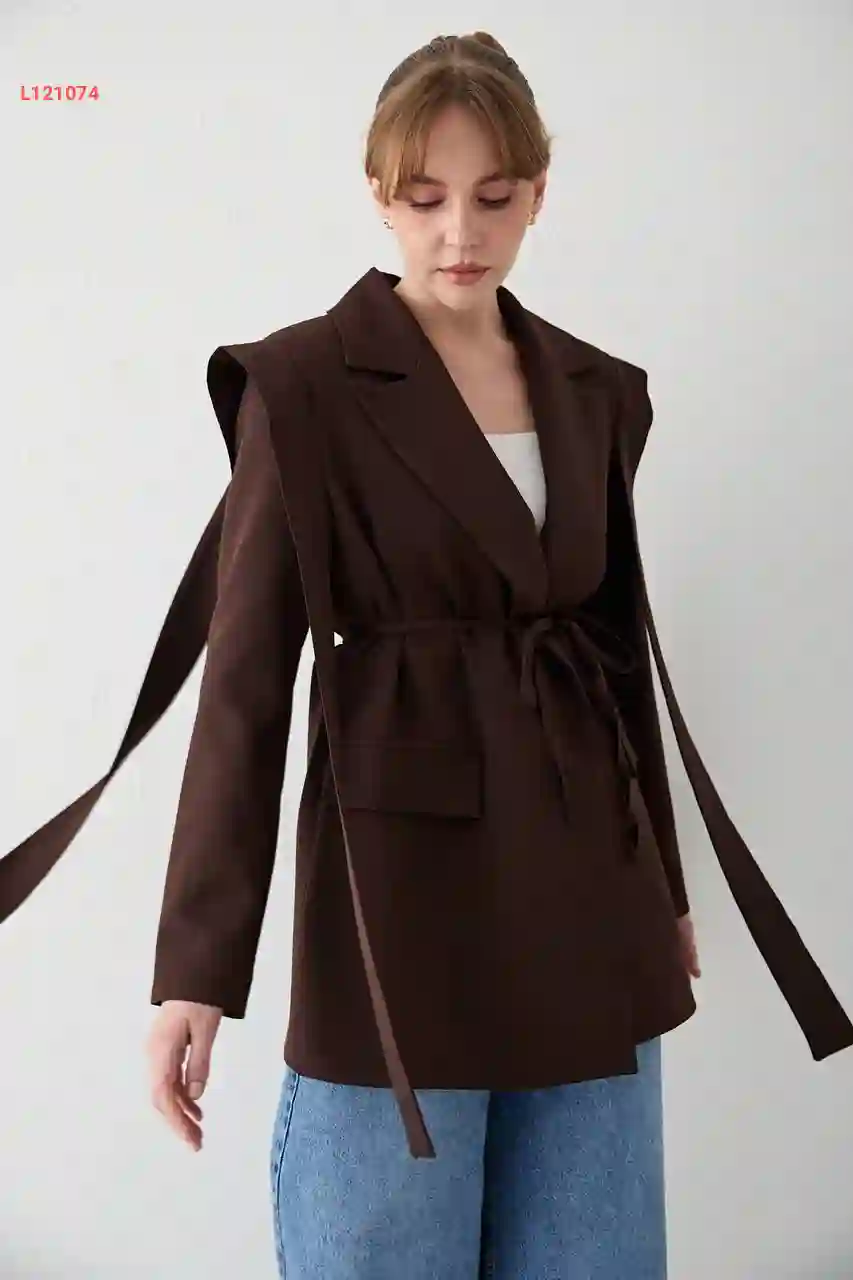 جاكيت دبل كريب مع زنار ربط