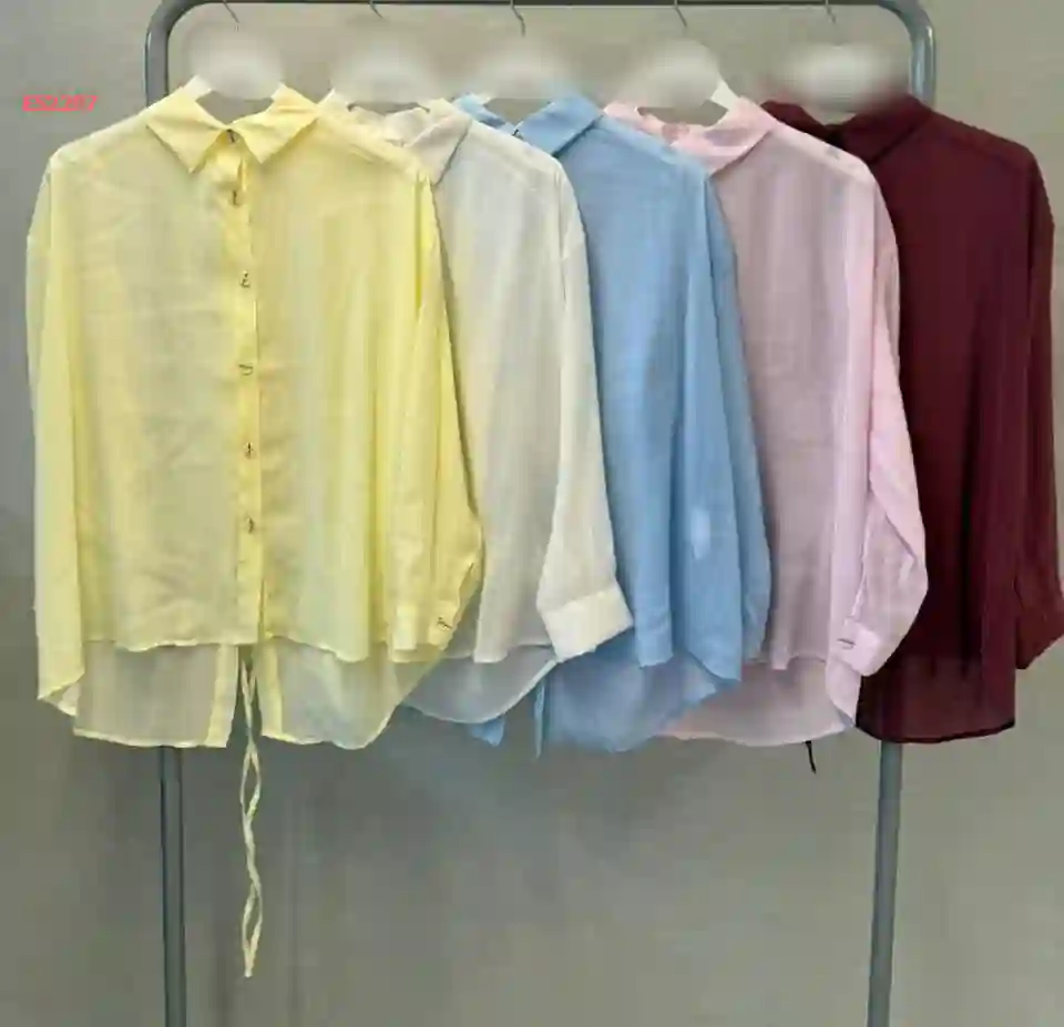 قميص واسع بربطات خلفية