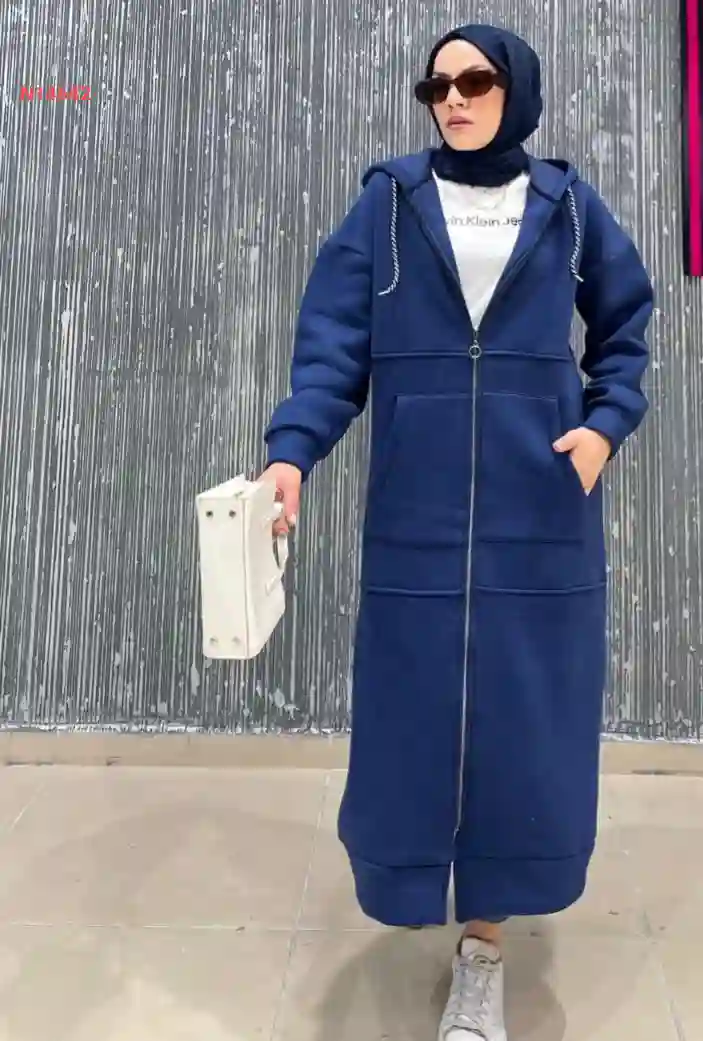 مانطو فليس بسحاب