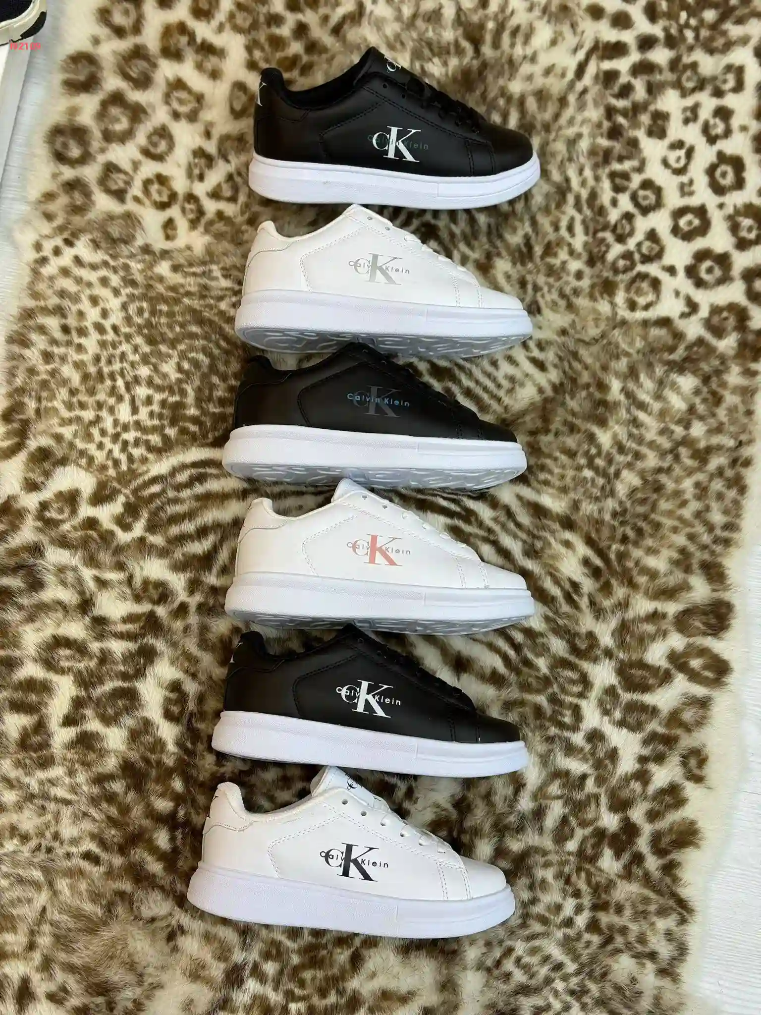 أحذية أطفال