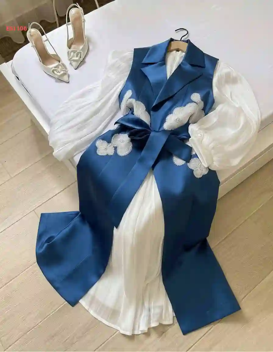 طقم قطعتين فستان مع جاكيت ساتان