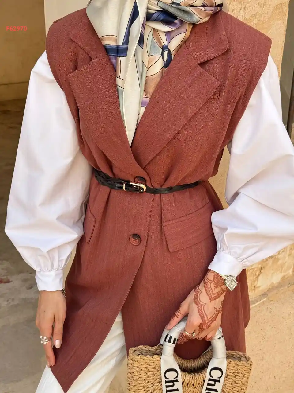 يلك سادة بأزرار مع حزام