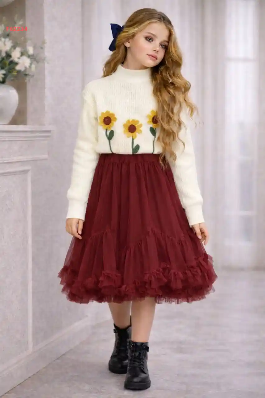 طقم تنورة بناتي تول مع كنزة صوف