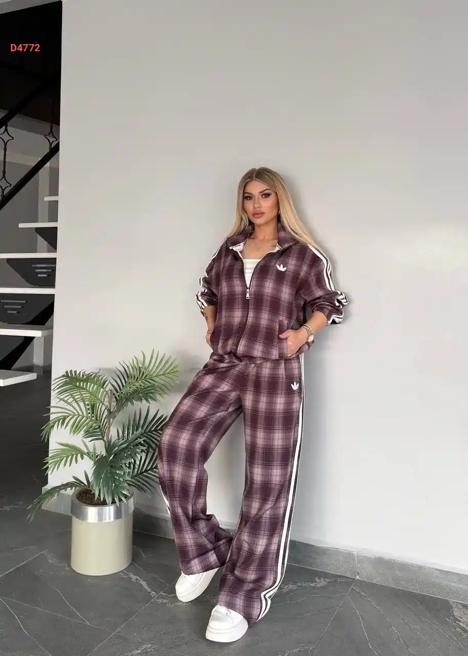 بيجامة كم طويل ماركة