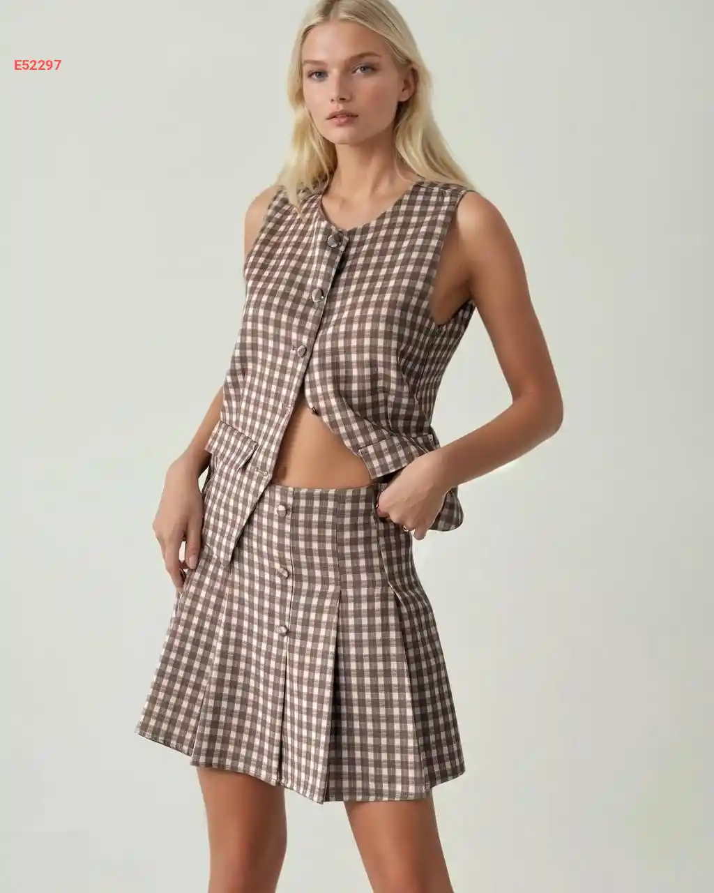 أطقم نسائية