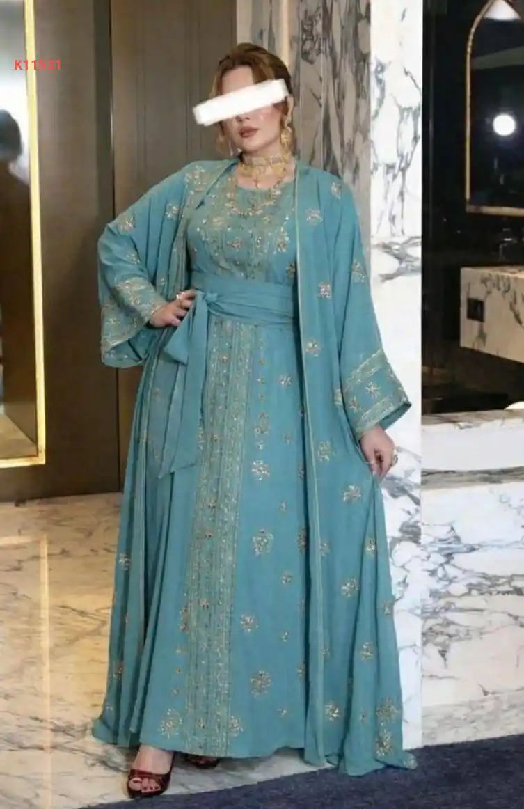 طقم فستان وعباية