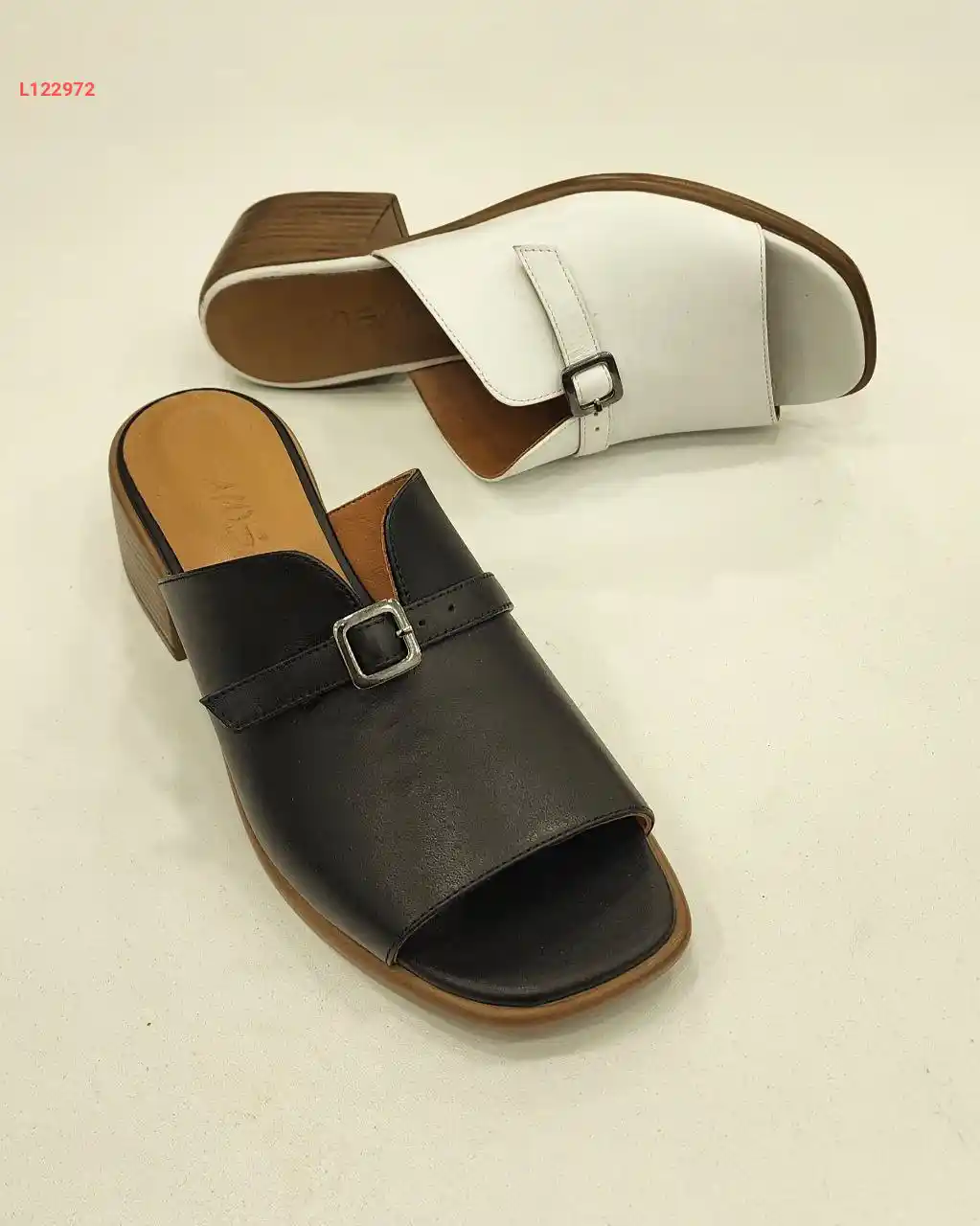 شحادة سليبر نسائية