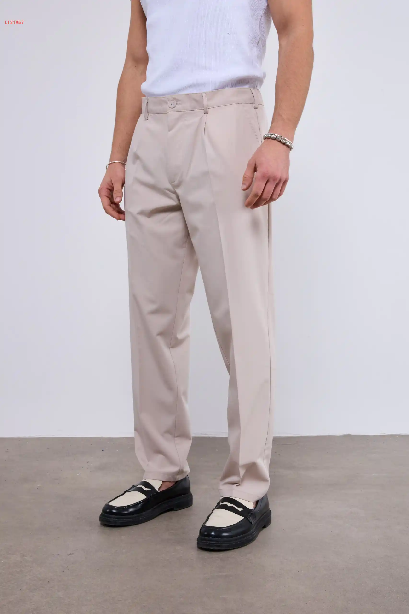 بنطال رجالي رسمي بكسرات عند الخصر