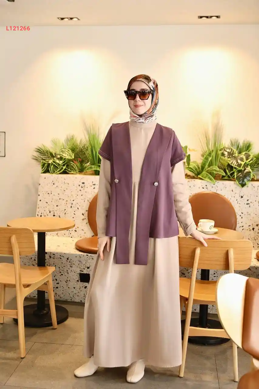 فستان طويل كريب مع يلك