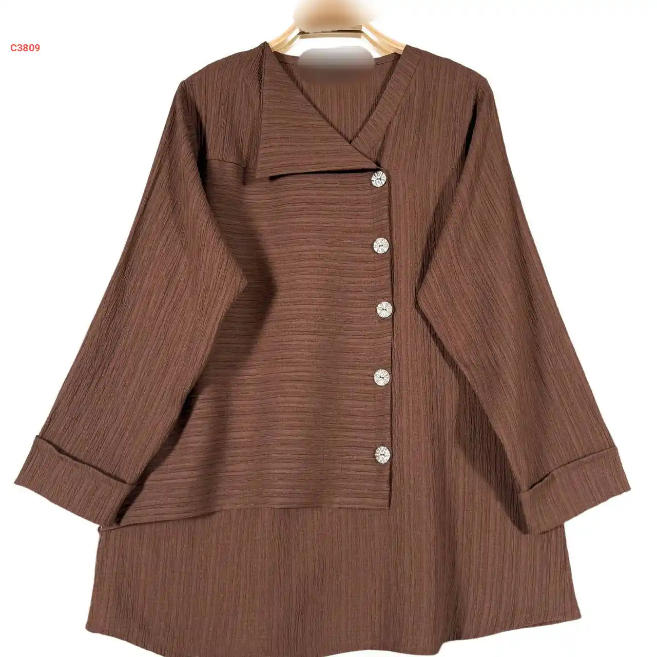 تونيك بأزرار جانبية