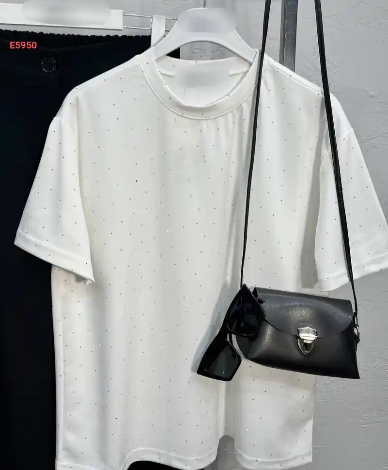 تيشرت حجرية