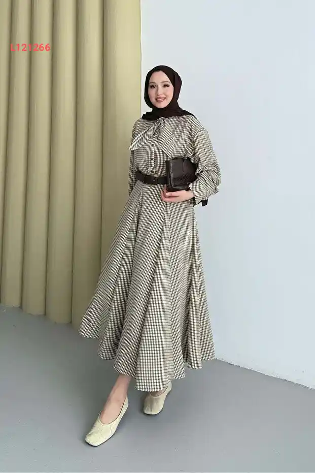 طقم حاكي برباط فوال من ريميل موضة