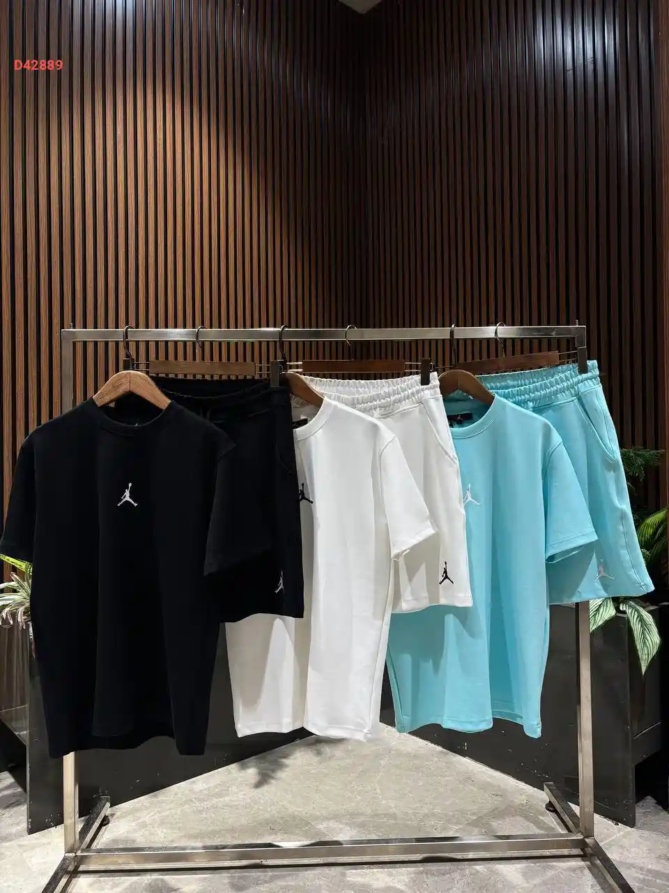 طقم شورت رجالي دبل فيس ماركة