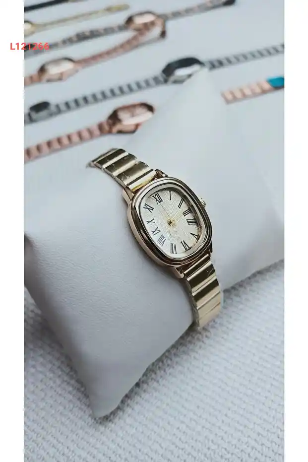 ساعة يد نسائية عتيقة رقمية من بولماركت مينيمل - روما