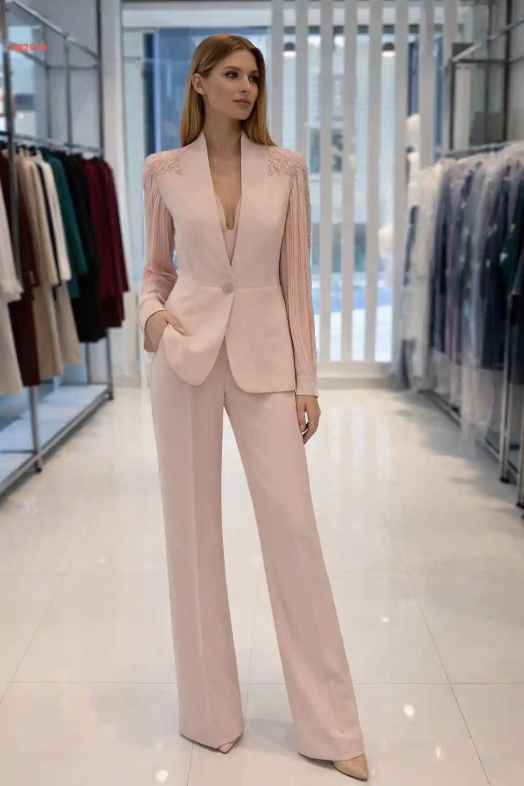 طقم بنطال وجاكيت شك بأكمام بليسيه