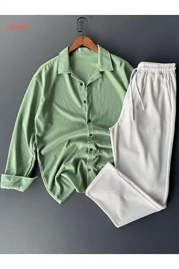 بدلة بيلييرسي المريحة: قميص وبنطلون بتصميم أنيق