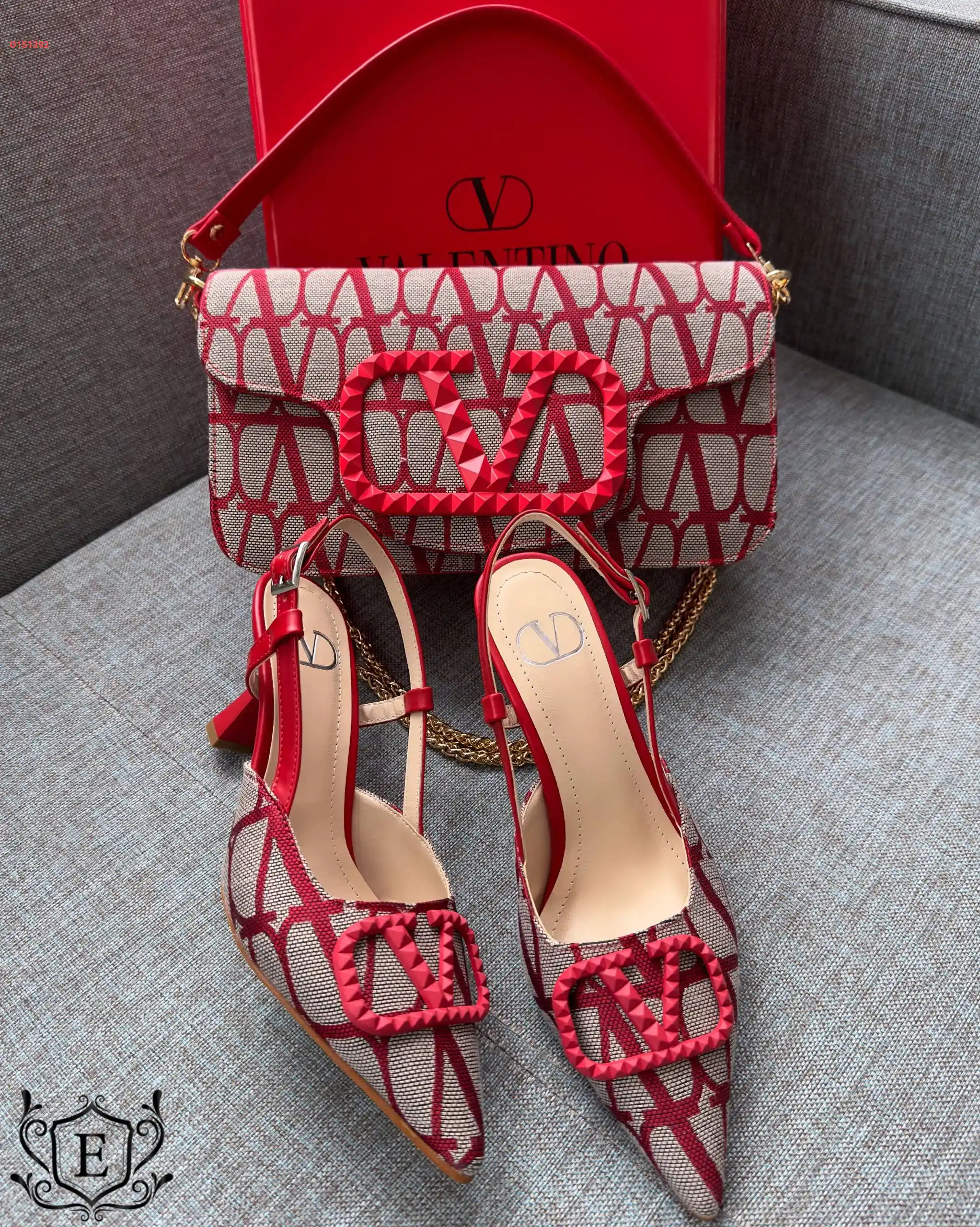 طقم كندرة وحقيبة ماركة