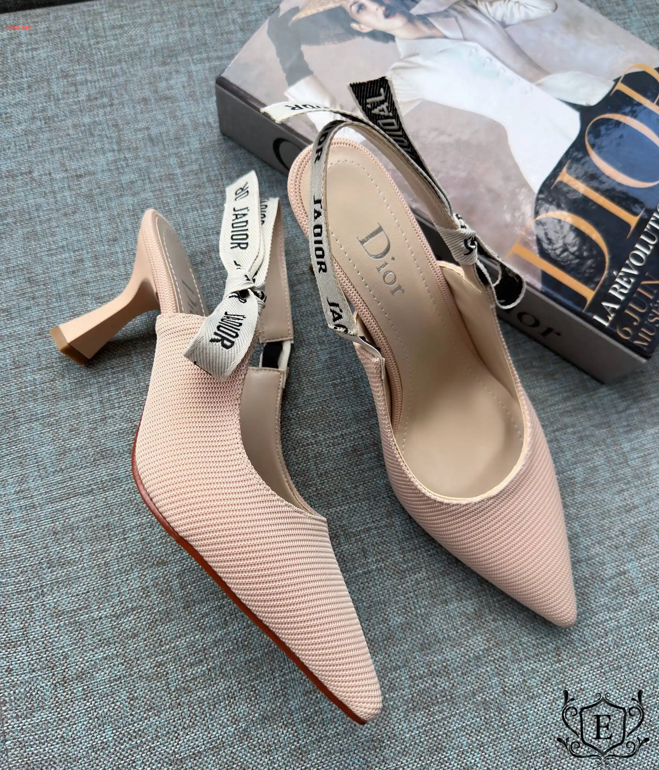 كندرة نسائية ماركة ديور