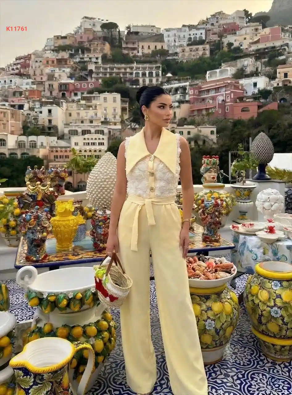 جمبسوت حفر بتفاصيل ورد وأزرار