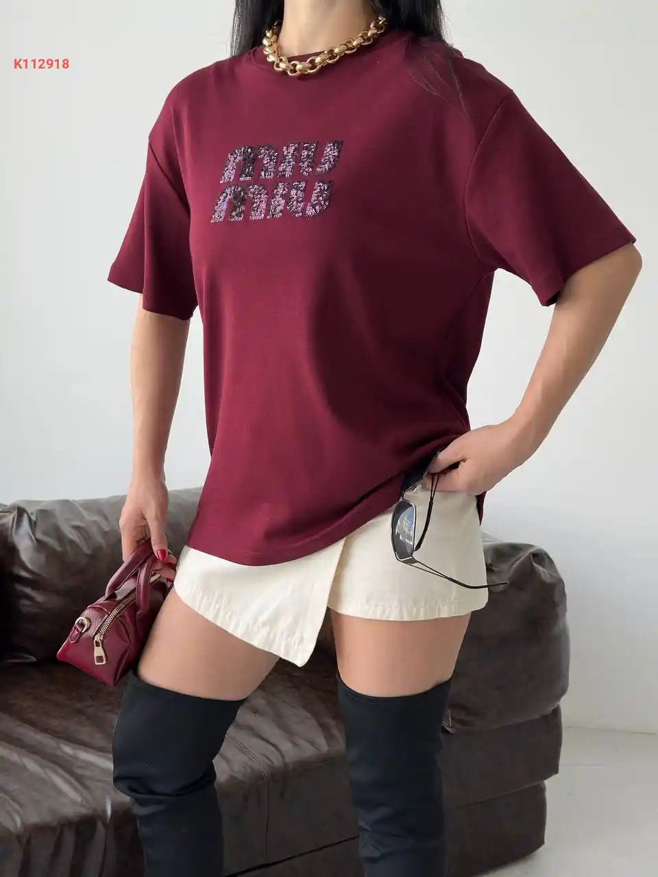 تيشرت مطرزة