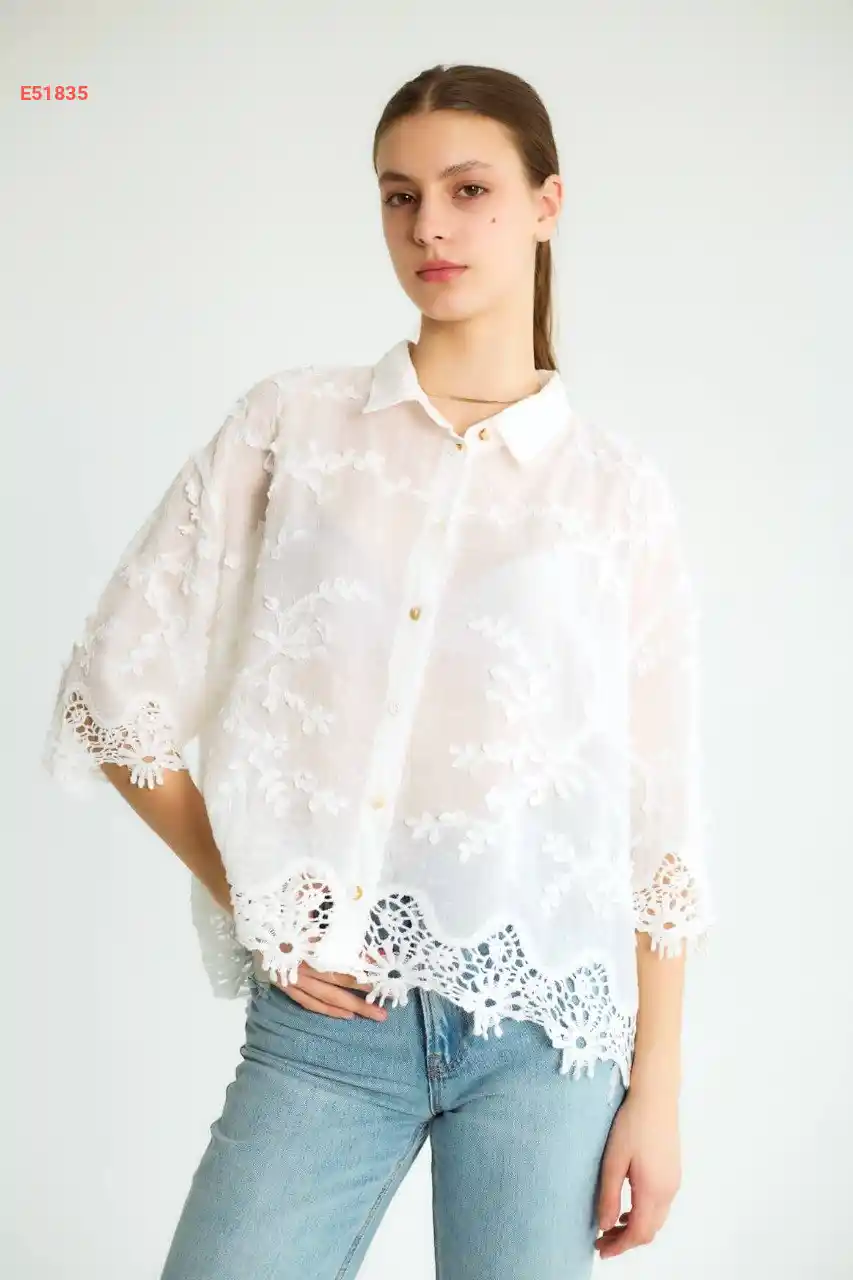 قميص صيفي مطرز