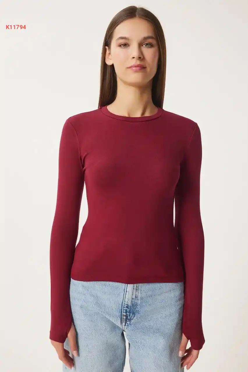 كنزة بدي كم طويل بفتحة إصبع