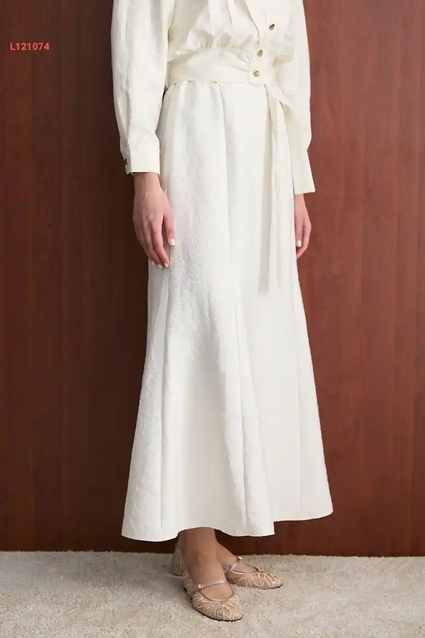 تنورة طويلة زارا كوبرا