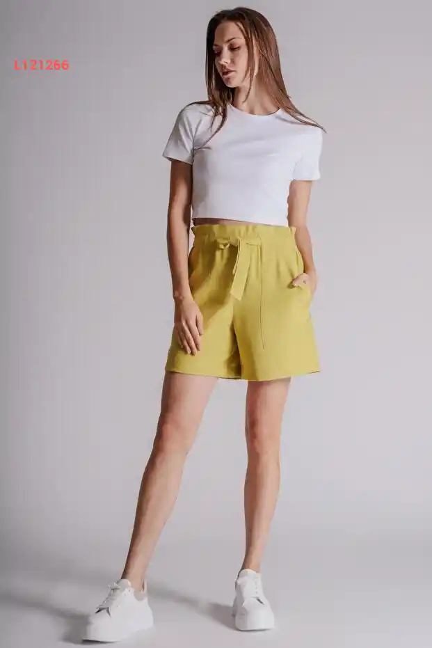 شورت جوجر ليمون نسائي بخط جانبي وحزام elastik