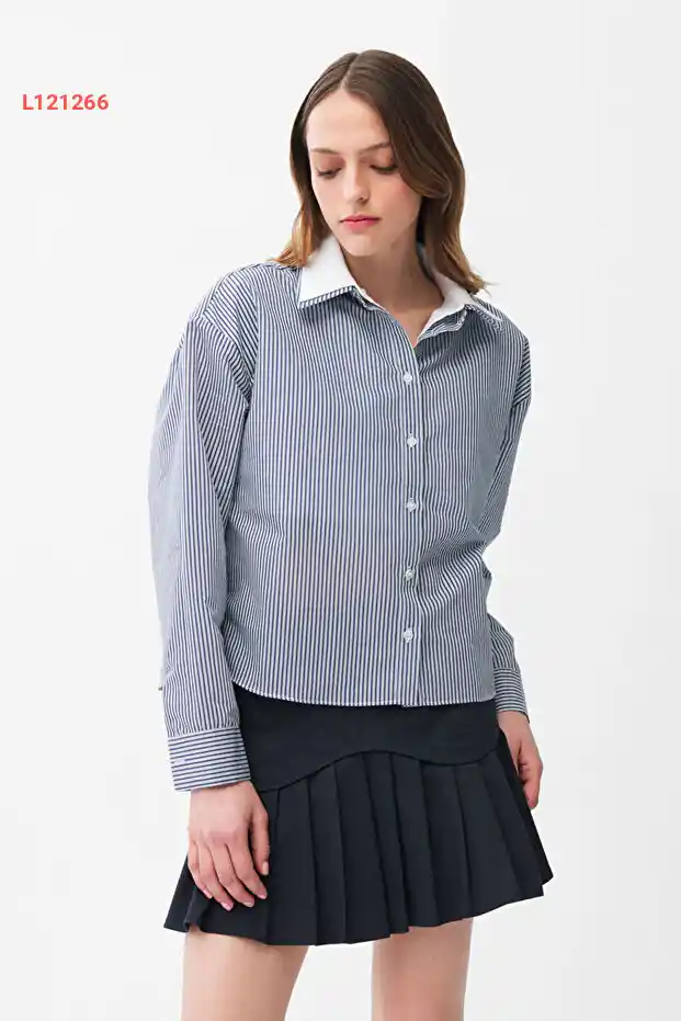 قميص بوبلين بقلنسوة مزدوجة من adL