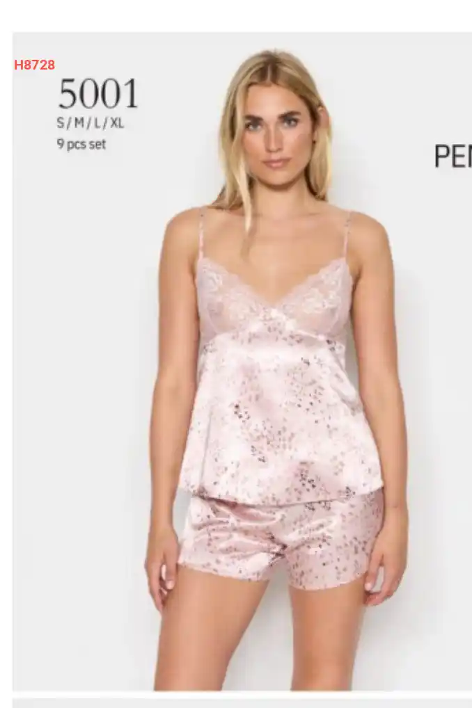 بيجامة شورت نوم