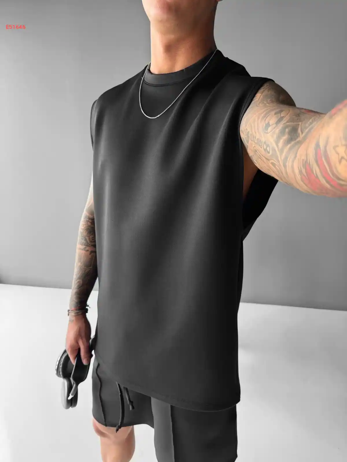 تيشرت رجالي حفر