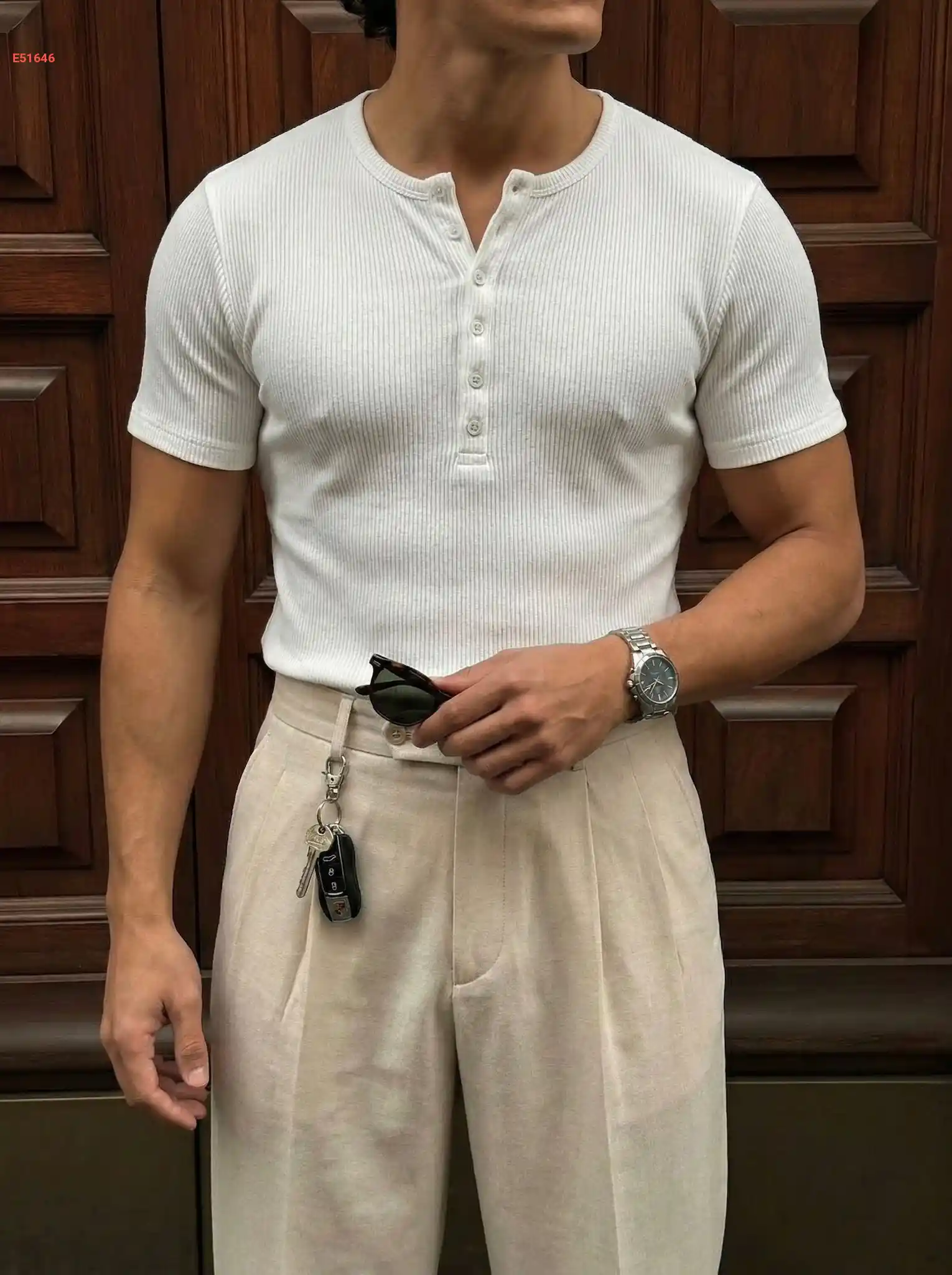 تيشرت رجالي بأزرار